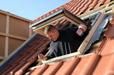 Pose de fenêtres de toit Velux à Matha
